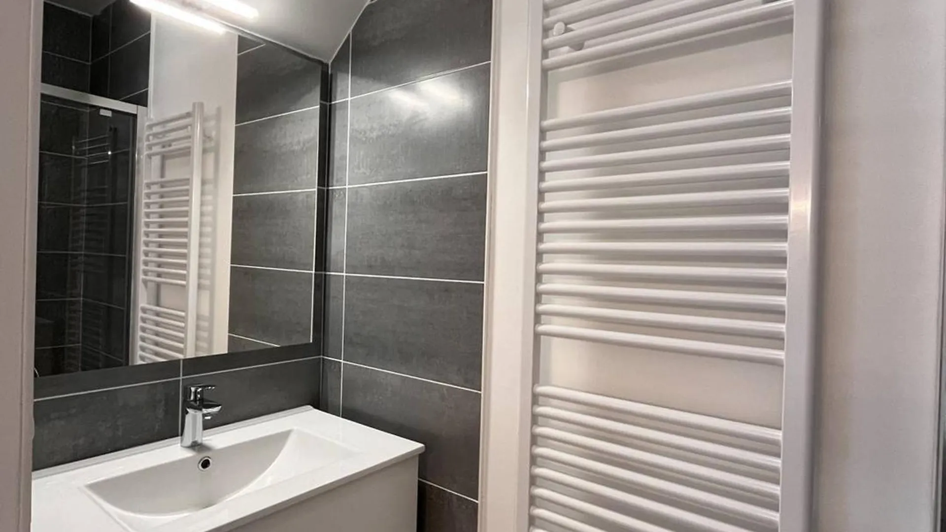 Lodge Spacieux 8 Pers, 3 Parkings, A 10 Min Du Centre-Ville - Fr-1-234-323 Cauterets Διαμέρισμα